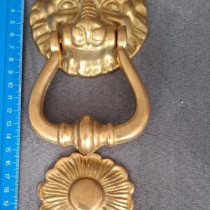 Battente per porta in ottone