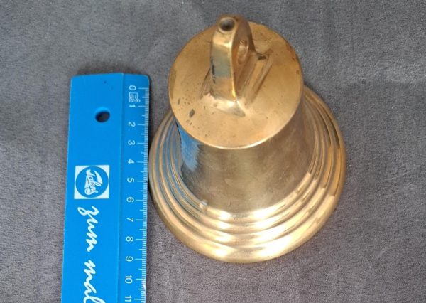Campana in ottone circa 9 cm