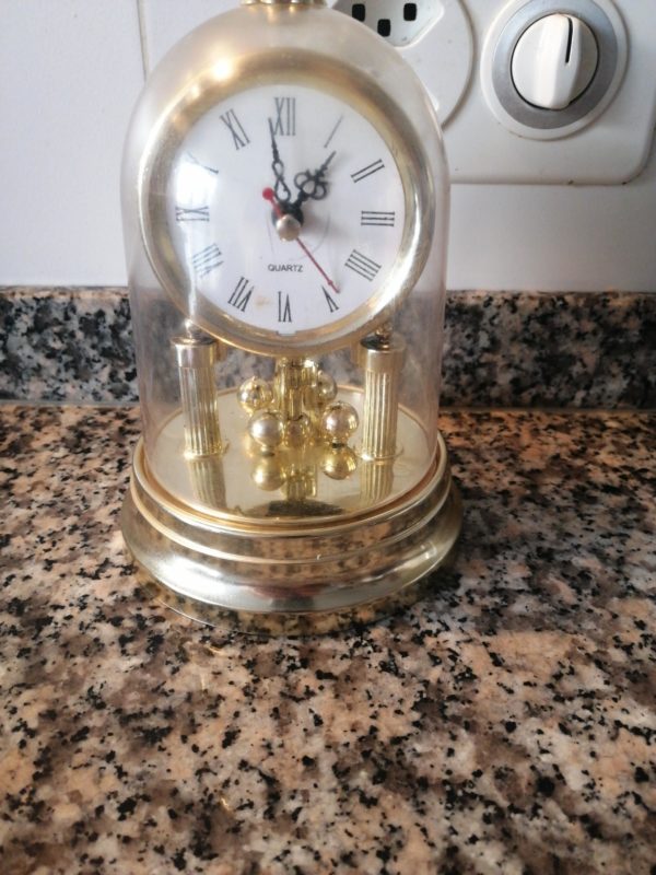 Orologio funzionante manca la batteria