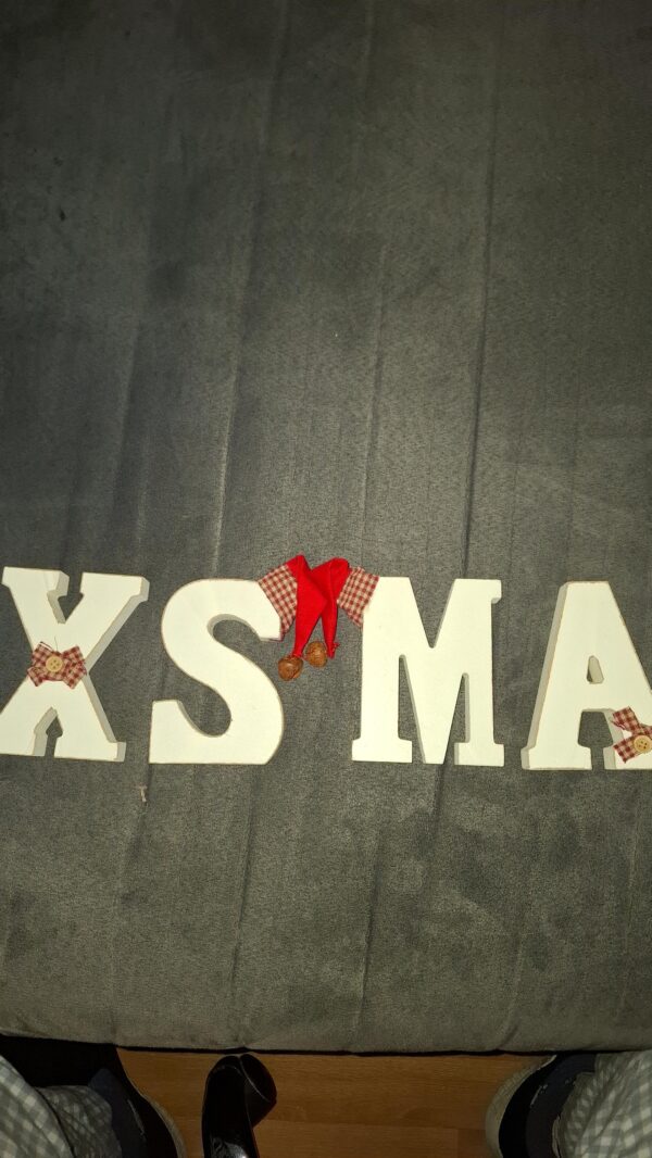 4 lettere X S M A altezza 11 cm larghezza 8 cm al pz 2.00 fr.